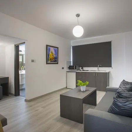 Aparthotel Blazer 3*