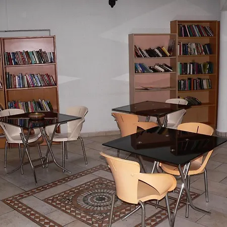 Blazer Lägenhetshotell 3*