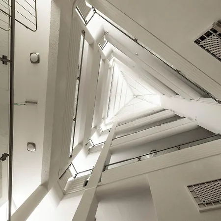 アパートホテル Blazer 3*