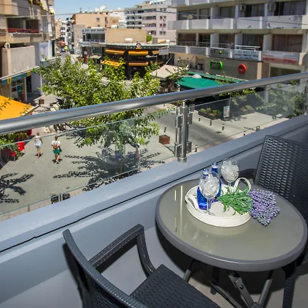 Blazer Aparthotel Larnaca