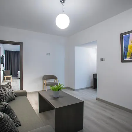 Aparthotel Blazer 2*
