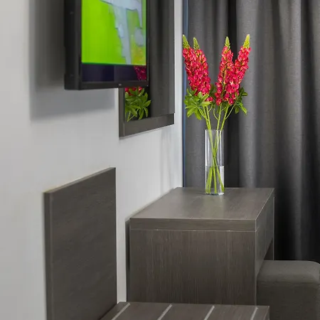Blazer Hotel de apartamente Larnaca