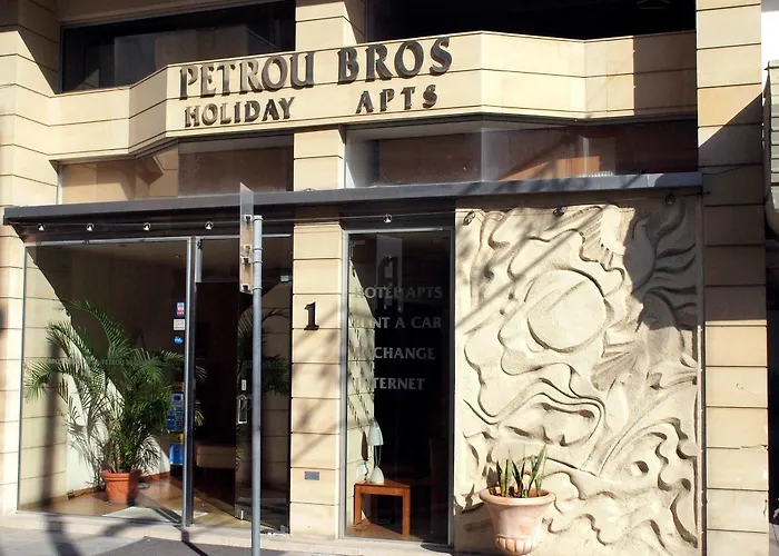 アパートホテル Blazer 3*